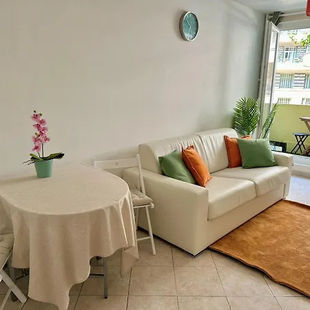Riviera - Balcon Et Wifi アパート *