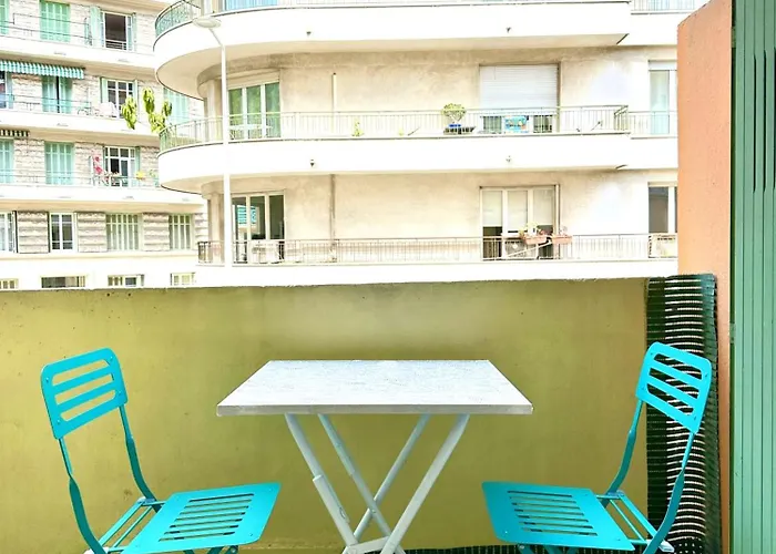 Riviera - Balcon Et Wifi Apartamento